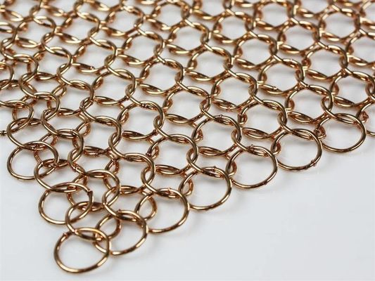 মেটাল কার্টেন - বিভিন্ন স্টাইলের বিকল্প, ব্যালকনি এবং পর্দা, সিলিং, স্পেস ডিভাইডারের জন্য ফ্যাশনেবল এবং কার্যকরী