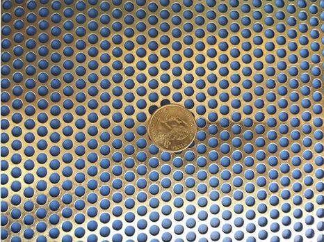 স্থায়ী ছিদ্রযুক্ত ধাতব তারের জাল অ্যালুমিনিয়াম উপাদান হালকা ওজনের ক্ষয় প্রতিরোধী স্থাপত্য প্রকল্পের জন্য উপযুক্ত