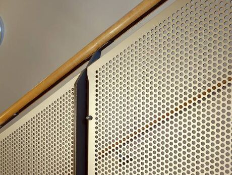 প্রসারিত ছিদ্রযুক্ত ধাতব তারের জাল উচ্চ শক্তি নমনীয় নকশা নিরাপত্তা বেড়া এবং বায়ুচলাচল সিস্টেমের জন্য উপযুক্ত